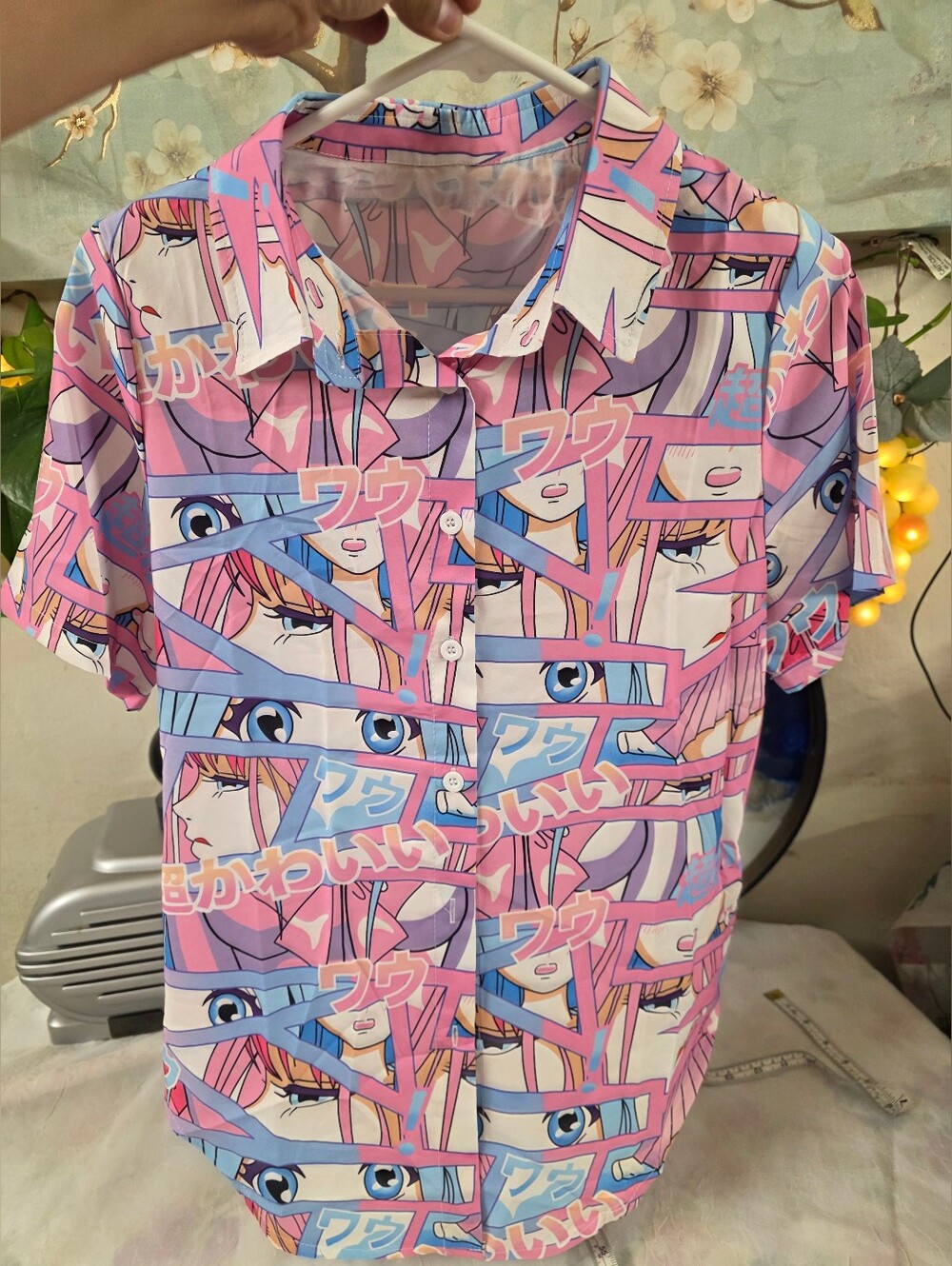 Unbranded Pink & Blue Anime Print Button-Up Shirt Size Small